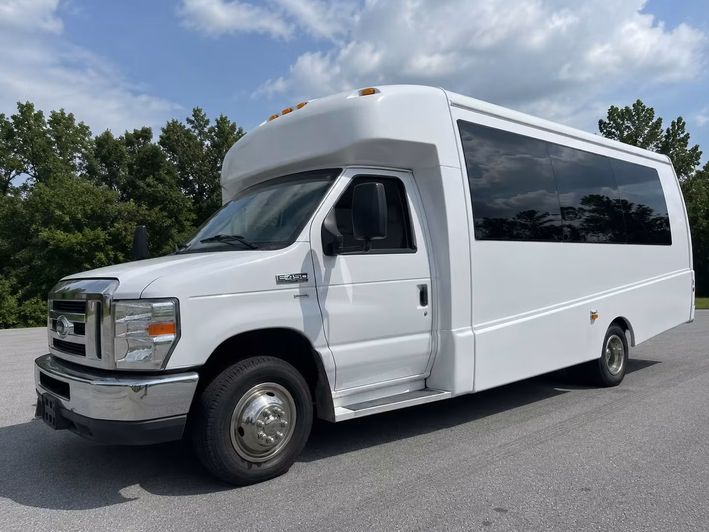 book a trolley style or party bus for a tulsa bachelorette party weekend