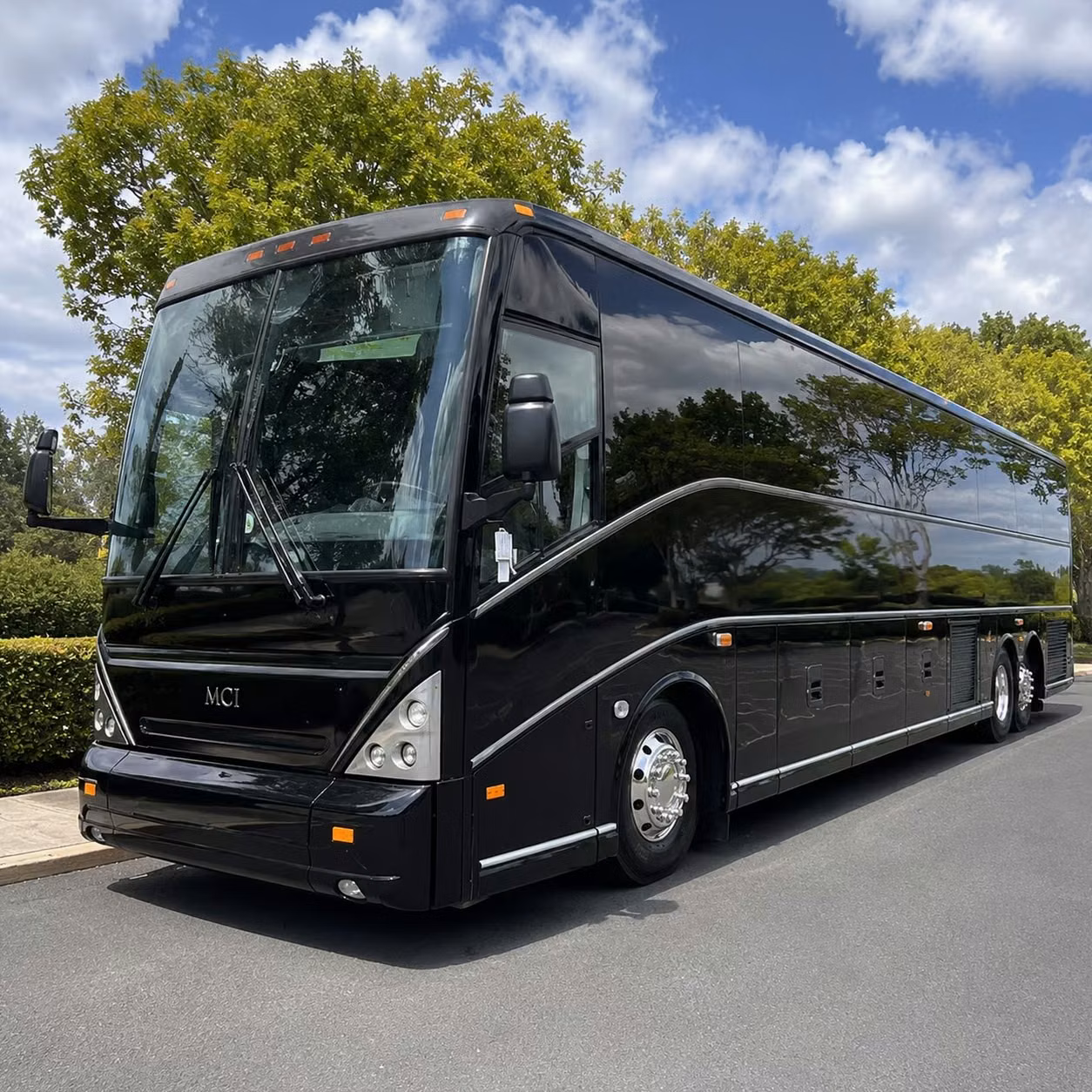 employee shuttle services keep tulsa teams moving every day
