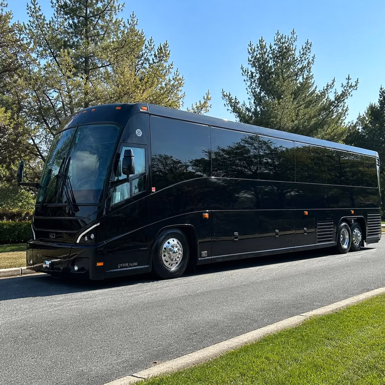 shuttle personnel between tulsa international airport and government facilities