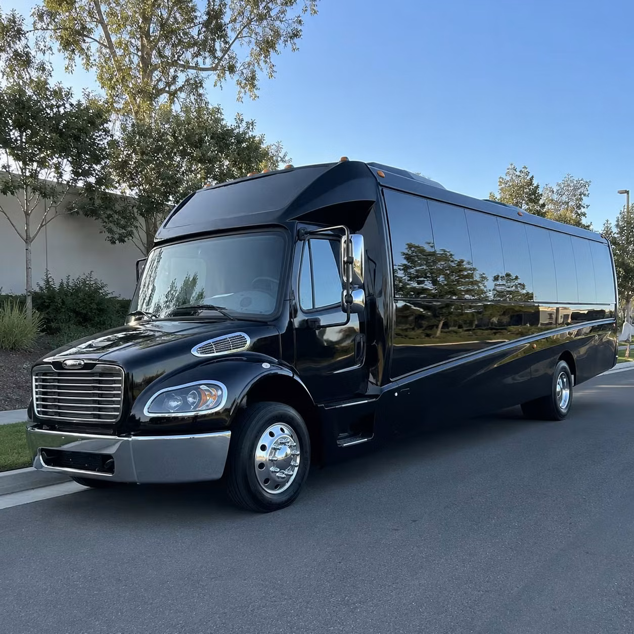 tulsa 30 passenger minibus rental